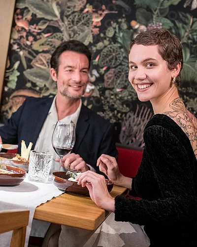Zweisamkeit genießen – Valentinsdinner am 14. Februar 2026 Verbringt einen unvergesslichen Abend zu zweit in unserem À-la-carte-Restaurant mo.wi im @hotelmoserhof in @seebodenammillstaettersee.