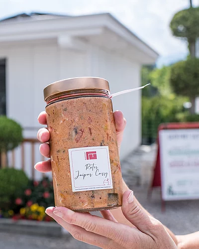 Genuss im Glas – jederzeit verfügbar Regional, praktisch und richtig geschmackvoll: Mit unserem „Genuss im Glas“-Automaten genießt Ihr ausgewählte Spezialitäten auch außerhalb der...