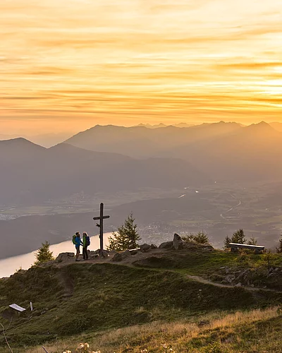 Zeit für bewusste Wege – Die Slow Trails rund um den Millstätter See ‍ Hier kannst Du den Alltag für ein paar Stunden hinter Dir lassen: