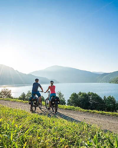 Adults-Sommer Special + 1 Nacht geschenkt! ️ Exklusives Sommerangebot für deine Auszeit am Millstätter See: