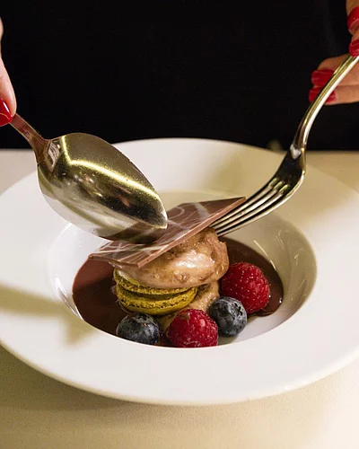Restlos Glücklich – Dinner im @hotelmoserhof ️ Wir laden Dich zu nachhaltigem Genuss in seiner schönsten Form ein.